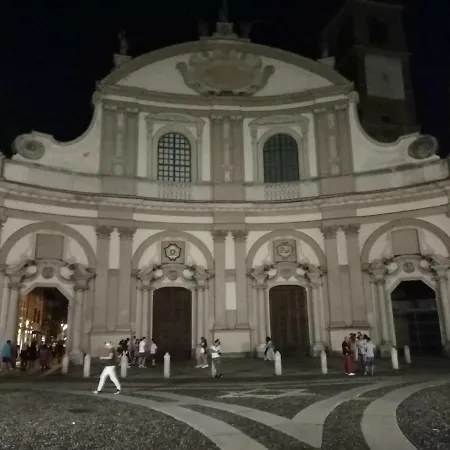 La Via Per Milano * Vigevano